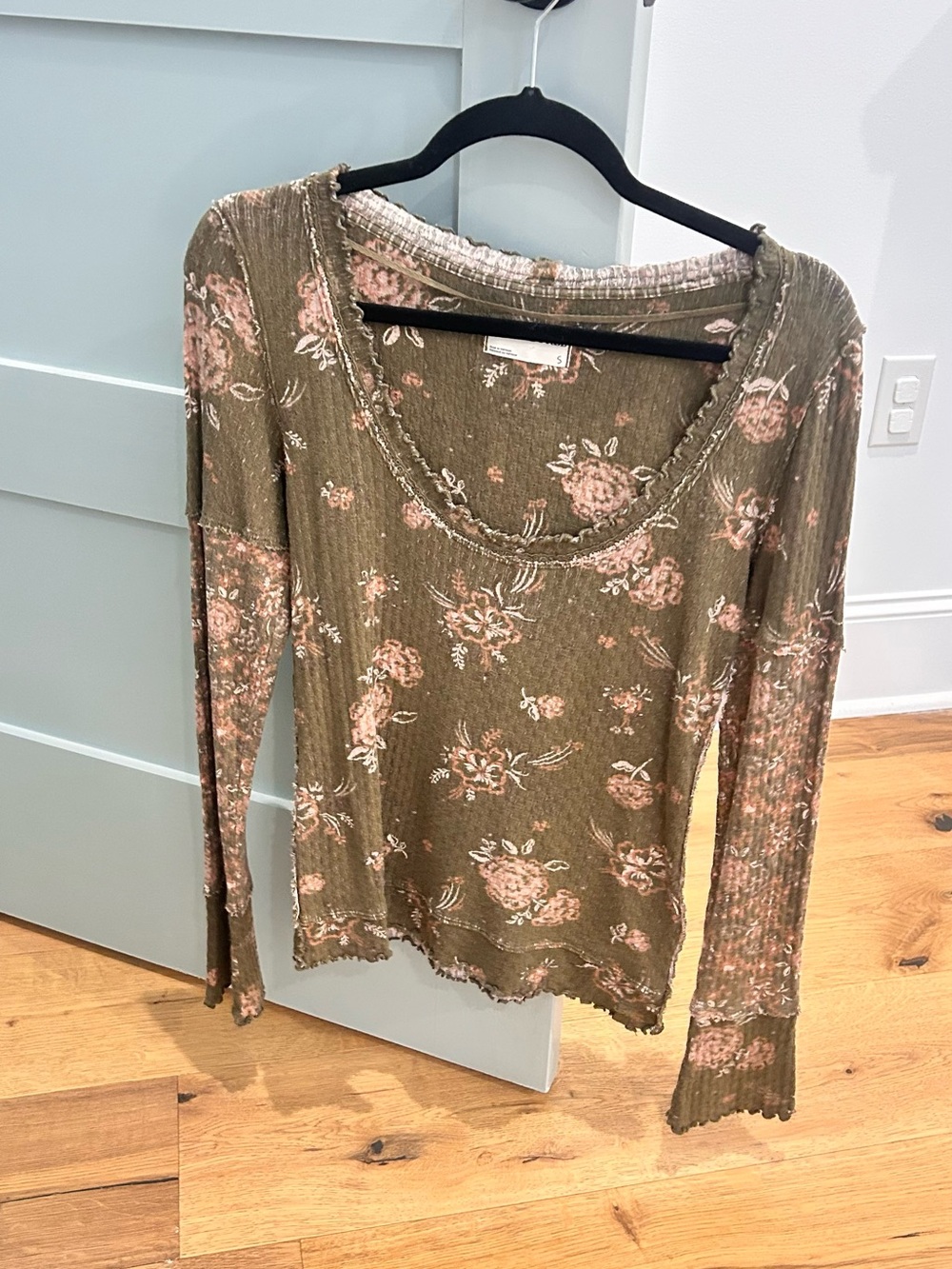 We The Free Olive Long-Sleeve Ribbed Tee with Pink Floral Print Never Worn